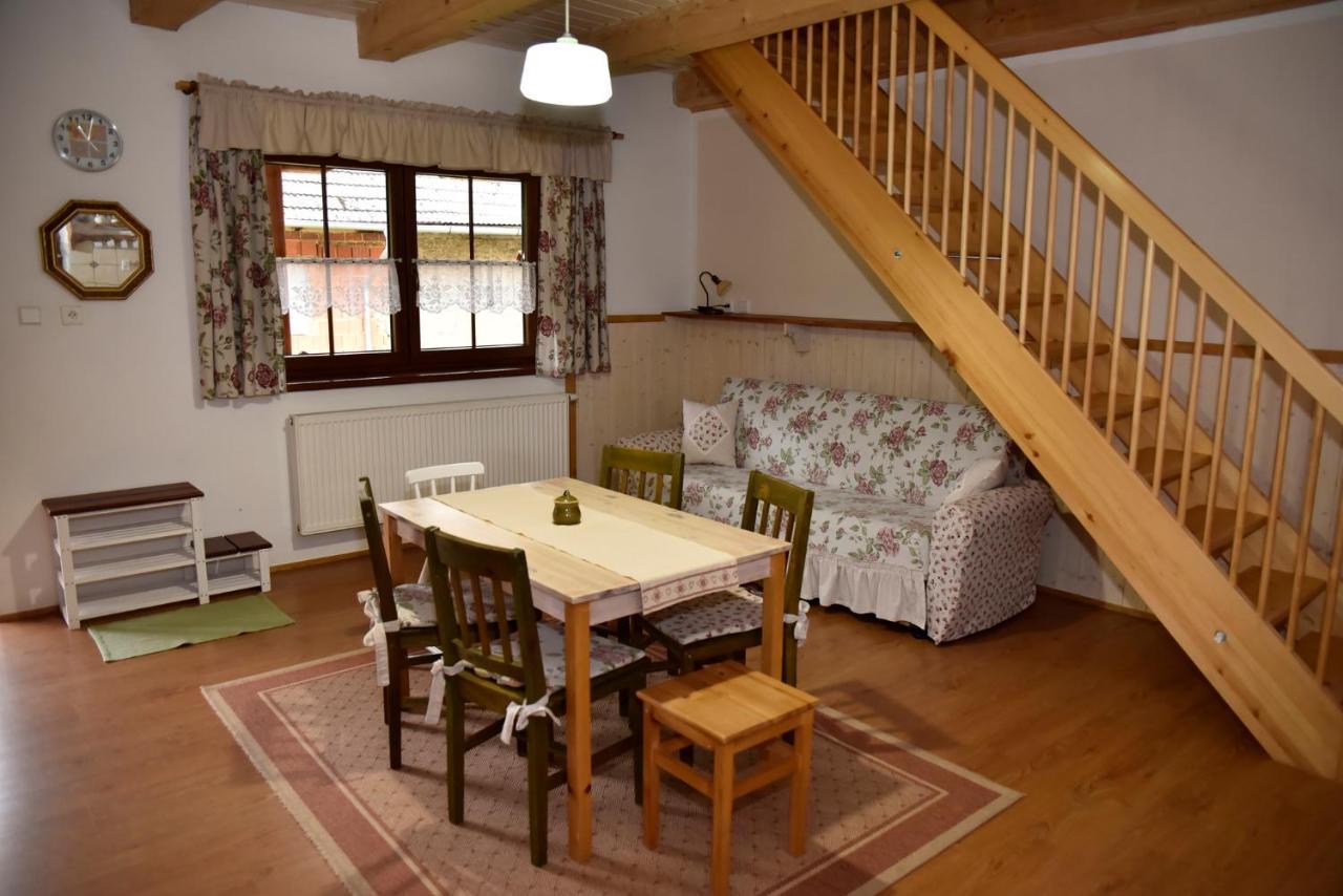 Selsky Dvur Appartement Kájov Buitenkant foto